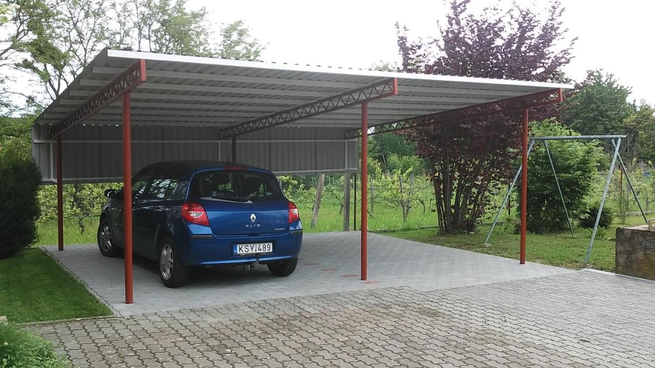 Dorina Apartman Zalakaros Exterior foto